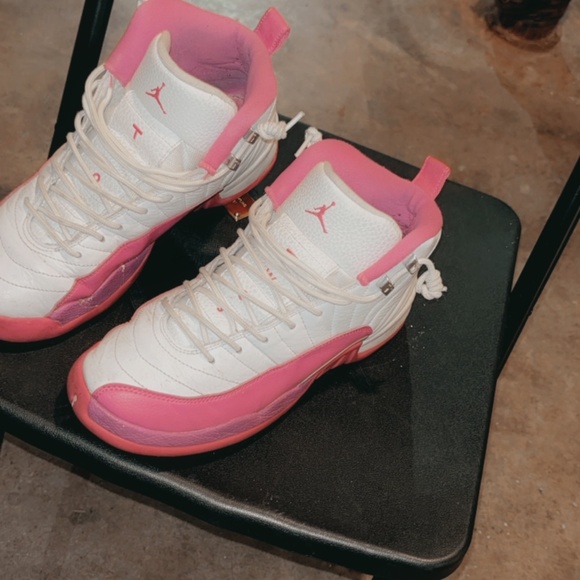 ***STILL AVAILABLE***- Air Jordan Retro 12 Vivid Pink Valentines Day Drop - Picture 9 of 14